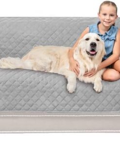 Sofa Shield Funda de sofá con correa patentada, protector de cojín, funda reversible resistente a manchas y desgarros de perros, asiento de microfibra acolchada de 88 pulgadas, fundas lavables para