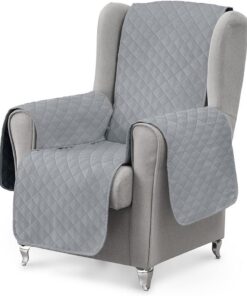 Textilhome Funda Sofá 1 Plaza Luka Protector Relax Orejero 55 cm Grisclaro | Protector de sofá 1 plaza acolchado y reversible. Ideal para sillones relax, resistente a mascotas y fácil de colocar.