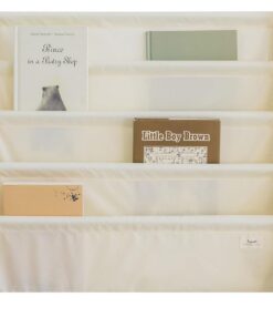 3 Sprouts, Librería Frontal Montessori para Niños, Estantería Fabricada en Poliéster Reciclado, Ideal para Contener Libros, Color Crema, 61x63x25,4 cm | estantes frontales de tela en 4 niveles; mantiene cuentos visibles y a mano; para dormitorio, aula o rincón de lectura