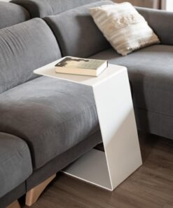 MILUKA Mesa Auxiliar Sofa en Forma de C, Metal Blanco en una Sola Pieza | Mesita elegante y resistente, Apoyo para portatil o comer en el sofa, Mesa auxiliar exterior para balcón, o Mesita de noche