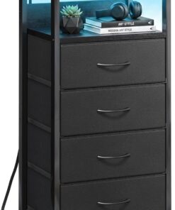 Fixwal Mesita de noche con 4 cajones de almacenamiento de tela, mesita de noche alta con estación de carga y luces LED, cómoda de tela para dormitorio, color negro