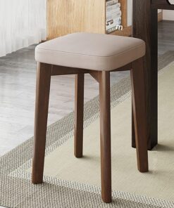 Moderno juego de 2 taburetes de bar apilables de madera con cojín suave, asientos pequeños para sentarse en el tocador del baño, color beige (12 x 12 x 18 pulgadas)