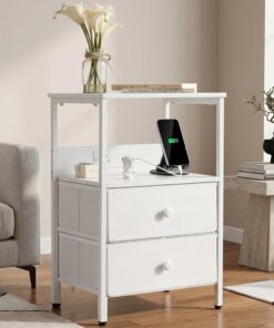 Garvee Mesita de noche con estación de carga, mesa auxiliar compacta con 2 cajones de tela y estante de almacenamiento abierto, mesa auxiliar con puertos USB y tomas de corriente, mesita de noche