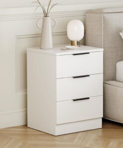 Vida Designs Trega - Mesita de Noche compacta con 3 cajones, 50 x 39 x 28 cm, Madera de ingeniería, cajones deslizantes, Asas Negras Modernas, Ideal para Dormitorio y habitación de Invitados