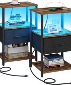 TUTOTAK Juego de 2 mesitas de noche LED con estación de carga, mesa auxiliar, mesita de noche con cajón de tela, mesa auxiliar para sala de estar y dormitorio, marrón TB01BB0692L